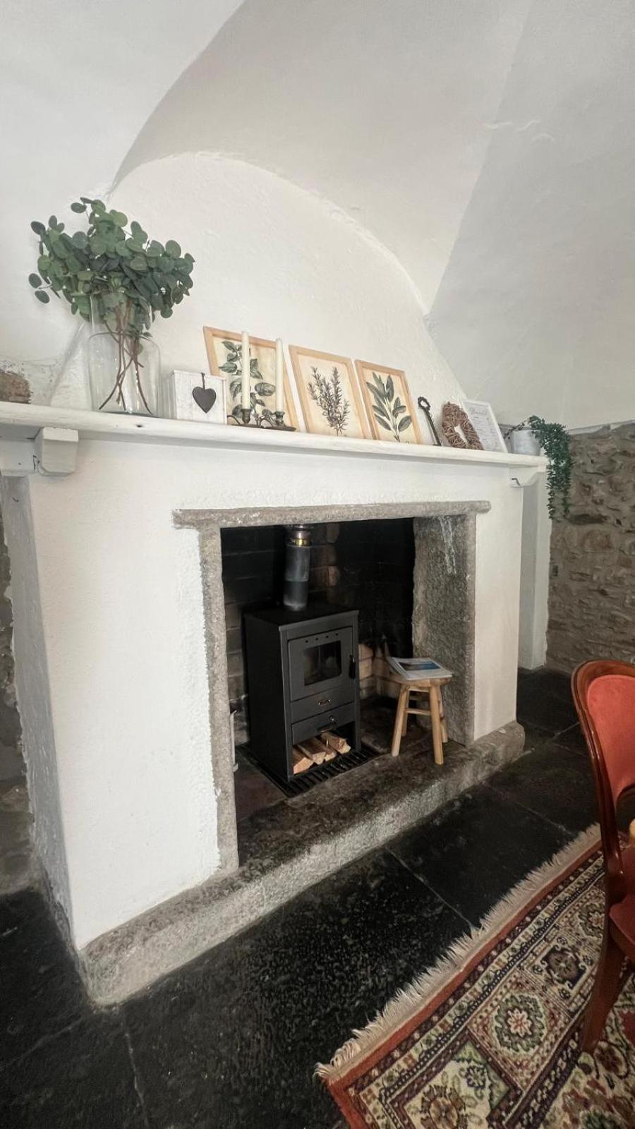 דירות לצנו Casa Caterina מראה חיצוני תמונה