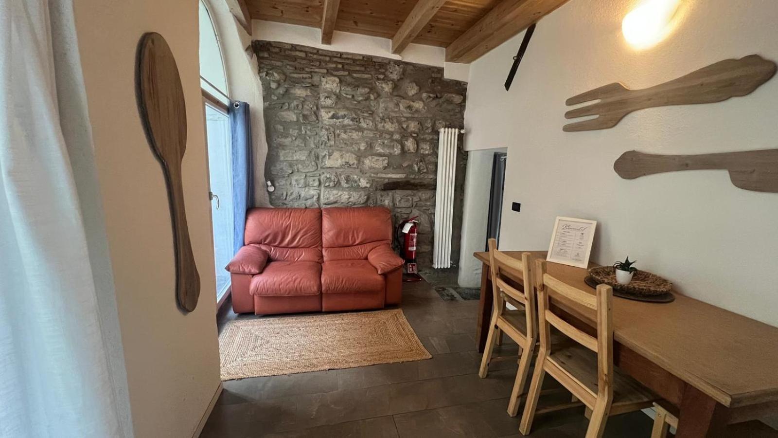 דירות לצנו Casa Caterina מראה חיצוני תמונה