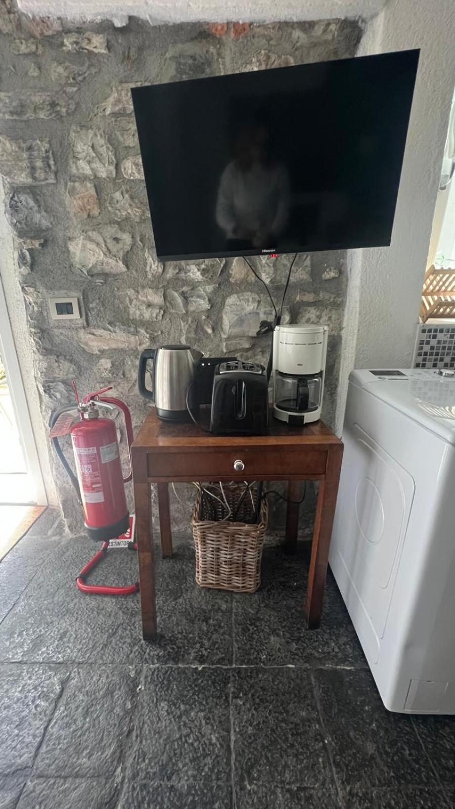 דירות לצנו Casa Caterina מראה חיצוני תמונה